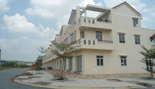 Thua Độ Bóng Đá Sang Gấp Nhà Và Đất Giá Cực Rẻ,đầy Đủ Giấy Tờ