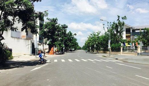 Cần Sang Gấp 2 Lô Đất Đường Hoàng Hữu Nam Q9, Đã Có Sổ Hồng Xây Dựng Được Ngay