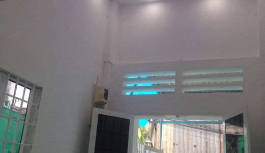 Cần Bán Nhà 1 Trệt,1 Lầu, Ngay Trạm Y Tế, P. Long Thạnh Mỹ 9, Dt: 43M2, Shr.