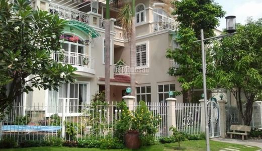 Cho Thuê Biệt Thự Trung Tâm Phú Mỹ Hưng Quận 7 Lh 0917857039 (Ms.Xuân )