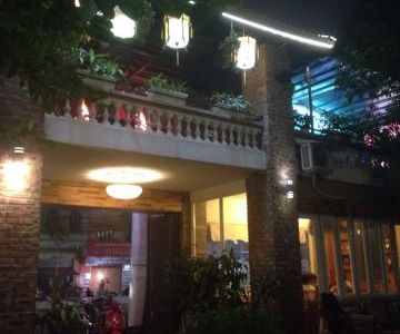 Bán Gấp Nhà Lê Thanh Nghị 102M2, Mt 8M Giá 8.5 Tỷ. Lô Góc Khung 7 Tầng.