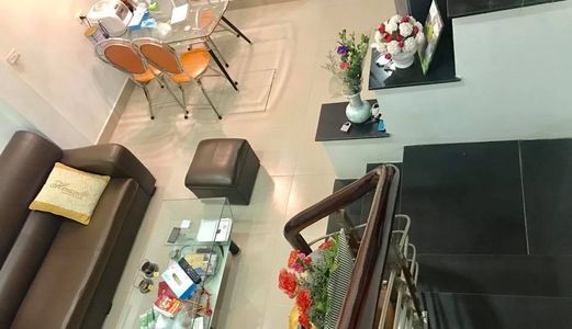 Bán Nhà Phố Hoàng Đạo Thành, Dt 50 M2, 5 Tầng, Mặt Tiền 4M, 6.2 Tỷ.