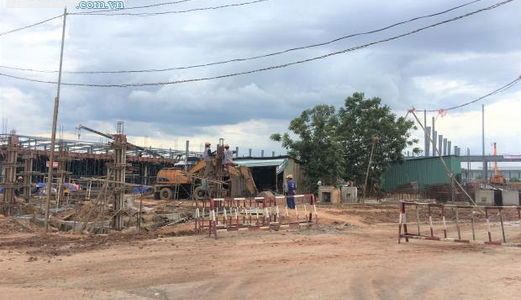 Gia Đình Tôi Cần Bán Gấp Lô Đất 600M2 Đất Thổ Cư 100% Gần Sát Chợ.