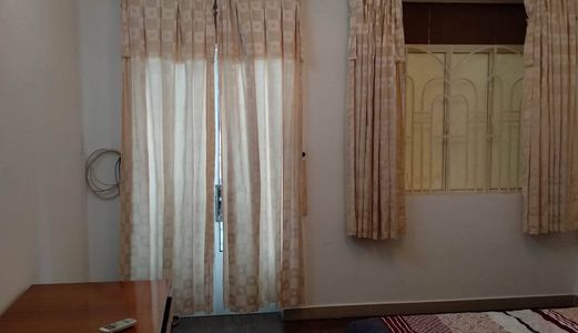 5,3 Tỷ Nhà Mặt Tiền Ngay Trung Tâm Phú Nhuận (9,5X4)