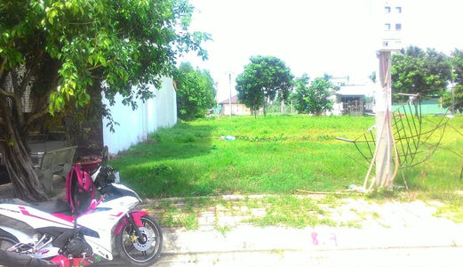 Bán Gấp Lô Đất Đối Diện Bệnh Viện Chợ Rẫy 2. Giá Rẻ, Diện Tích 100M2, Giá 870 Triệu. Sổ Hồng Riêng.