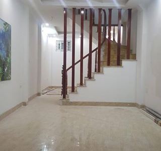 Ôi Rẻ Mà Đẹp Thế Chỉ 3,8 Tỷ Có Ngay Nhà Đường Láng 40M2 X 4 Tầng.