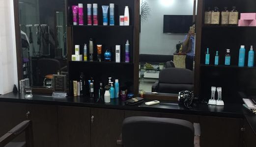 Bán Nhà Mặt Phố Đê La Thành, 60m, 5 Tầng, Mặt Tiền 6m, Kinh Doanh Tuyệt Vời, 16.5 Tỷ