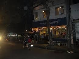 Bán Nhà Mặt Phố Cho Thuê 2000 $ Sổ Chính Chủ 35M2 Nam Đồng, Đống Đa, Hn.