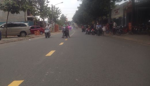 Đất Sổ Riêng Giá Rẻ Ngay Gần Ngã Tư Bình Thung, Mặt Tiền Kinh Doanh Buôn Bán.