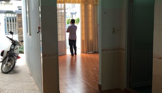 Nhà Bán 115 Phạm Hữu Lầu, Dt 4,5 X 14,5m2, 2 Tầng, 3 Pn, Hướng Nam, Giá 2,6 Tỷ.