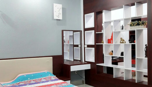 Bán Nhà Mặt Tiền Hồ Bá Kiện P.15 Q.10 ,Dt: 4.5 X 13M , 3 Lầu Nhà Có Sẵn .