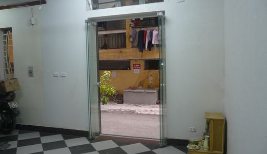 Cho Thuê Nhà Tầng 1 Làm Văn Phòng Nhỏ Hoặc Cửa Hàng. 