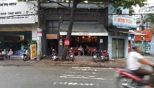 Cho Thuê Nhà Mặt Tiền Có 1 Lầu Chiều Ngang Trên 6M Gần Trung Tâm Tt Thương Mại 