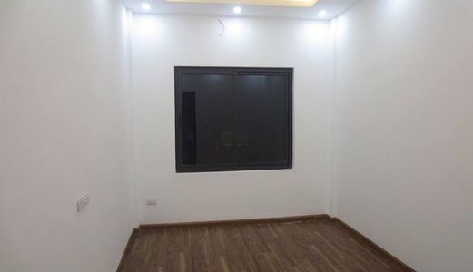 Bán Nhà Tôn Thất Tùng Đống Đa 40M 5 Tầng 4.35 Tỷ Khu P.Lô Yên Tĩnh Ở Ngay.