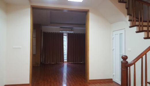 Sốc! 6.95 Tỷ, Ô Tô Vào Nhà, Phố Hoàng Ngân, Quận Thanh Xuân.