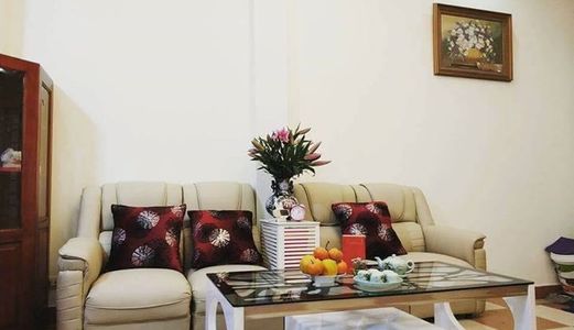 Bán Cực Gấp Nhà Phố Tư Đình 50m, Phần Lô Oto 5 Tầng  3.5  Tỷ Có Gara Ôto 7 Chỗ.