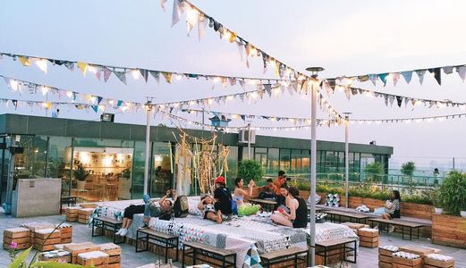 Bán Nhà Ngụy Như Kom Tum Kinh Doanh Cafe, Văn Phòng. 44M2X5T, Giá 8,2 Tỷ