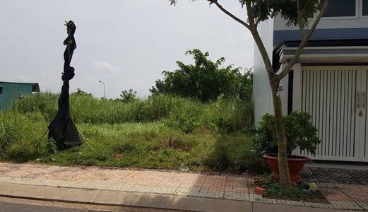 Chính Chủ Kẹt Tiền Bán 150M2 (5X30) Thổ Cư Đường 835 Cần Giuộc  Long An .Giá 450Tr.