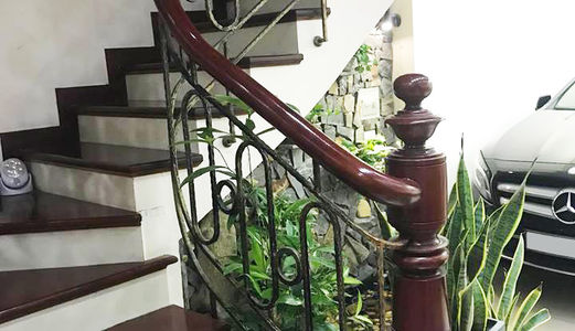 Bán Nhà Cầu Giấy. Gần Công Viên. Gara Ôtô. Gỗ Tự Nhiên Tuyệt Đẹp. 12,4 Tỷ. 0902160163