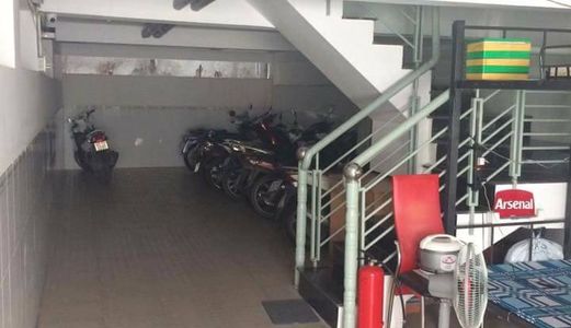 Bán Nhà Lê Văn Huân, 90M2, 5 Tầng, 20 Phòng Giá Chỉ 9.5 Tỷ