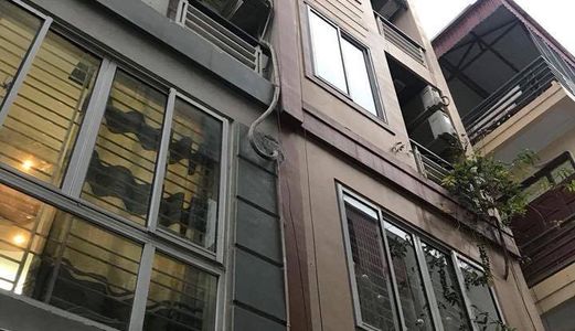 Xuân Mới, Ring Nhà Mới 5 Tầng, Đường Láng. Giá Chỉ 4,5 Tỷ.