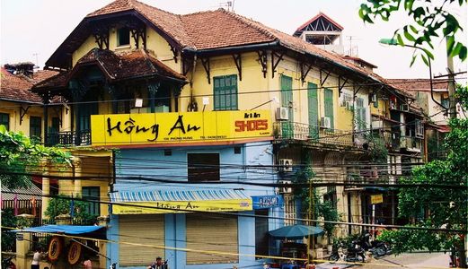 Bán Biệt Thự Mặt Phố Hà Nội, Dt Gần 1000M2, Mặt Tiền 30M Đẹp Tuyệt Trần 