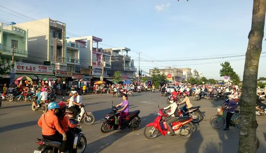 Đất Bình Chánh Ngay Chợ Bình Chánh Chỉ 480 Triệu Sổ Hồng Riêng Nhận Nền Xây Tự Do.