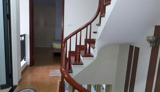 Bán Nhà 11.5 Tỷ Láng Thượng, Đống Đa 70 M2 X 5T Mt 8M,  Cực Đẹp, Full Nội Thất 