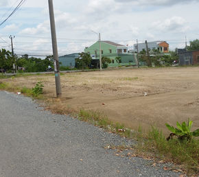 Kinh Tế Khó Khăn Bán 2700m2 Thổ  Full Thổ Cư,mặt Tiền 835, Giá Bèo:3.7 Tr/m2.