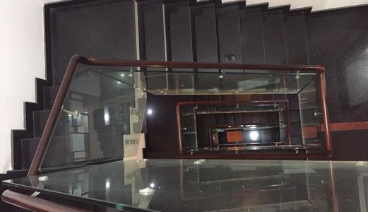 Bán Nhà Đường Nguyễn Thiện Thuật 68M2 X 5 Tầng, 5.5 Tỷ Bình Thạnh.