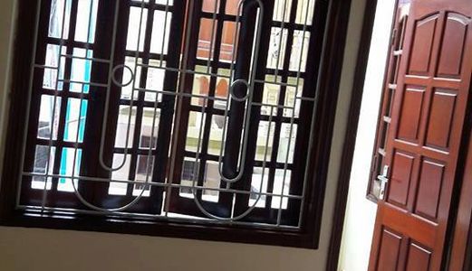 Bán Nhà Sổ Vuông 25m2, Ngõ 2m, Đội Cấn, Xây Thoáng.
