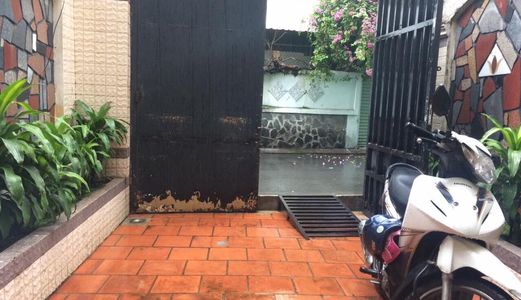 Nhà Nát – Vị Trí, Xe Hơi, Kinh Doanh “Tuyệt Vời” Trường Chinh, 35m2, Chỉ 99 Tr/m2