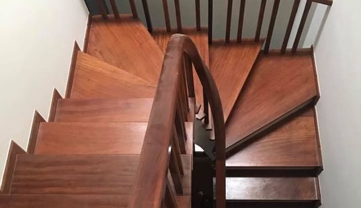 Bán Nhà Ngõ 10 Tôn Thất Tùng, 10M Đến Phố, 39M2, 3.05 Tỷ