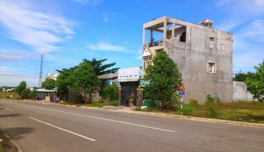 Sang Lỗ 300M2 Đất Thổ Cư,Shr,Cạnh Trường Học,Siêu Thị,Bệnh Viện Giá 800 Triệu