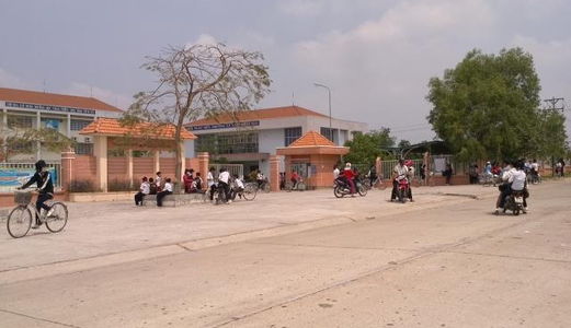 Cần Bán Gấp 400m2 Đất Ở Mặt Tiền 835, Long An