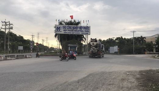 Bán Gấp Lô Đất 100M2 Ở Xã Phong Phú Cách Quốc Lộ 50 2Km,shr,lh Duyên :0934975328