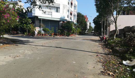 Bán Nền Biệt Thự Kdc Diệu Hiền - Dt 404M2 - Hướng Đb - Lộ 13.5M - Giá 2 Tỷ 830 Triệu (7 Triệu/m2) -