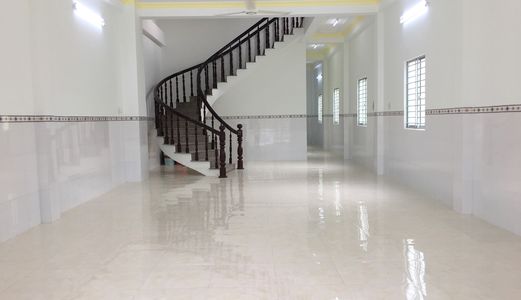 Bán Nhà 2 Lầu Rất Đẹp Kdc Công An - Vạn Phong (Dtsd 300M2)