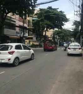 Bán Nhà Mt Trần Hưng Đạo, Tuyến Metro Quận 1, Dt: 4.1x20m, Giá 27 Tỷ