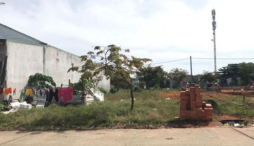 300m2 (10x30m), 2 Nền Liền Kề, Dân Cư Đông, Bán Gấp