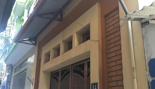 Nhà Đẹp - Giá Mềm - Ở Luôn 30M X5 Tầng Giá Bán 2,2 Tỷ Tại Khương Đình.