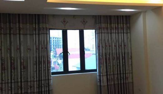 Bán Nhà Hoa Bằng 40M2 X 5, Hiện Đại, Ôtô Đỗ, Kinh Doanh 6.3 Tỷ.