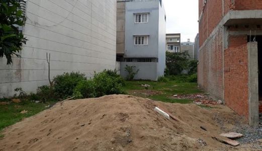 Lô Góc 155M2 Thổ Cư Đối Diện Nhà Hàng Món Huế, Nguyễn Văn Tạo Vào 120M. Lh 0934702918