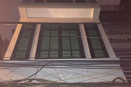 Bán Nhà Mai Dịch, Cầu Giấy, 37m2, 5 T, Ngõ 5m, Ô Tô Vào Nhà, 4.6 Tỷ