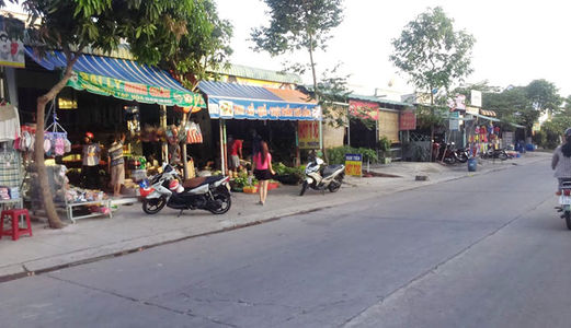 Bán Gấp Lô Đất Ngay Chợ Dân Cư Đông Đúc Đường Lớn Buôn Bán Kinh Doanh Tốt