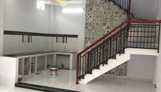 Cần Bán Nhà 2, 5 Tầng Đẹp, Nhà 2 Mặt Kiệt Ô Tô, Đường Núi Thanh