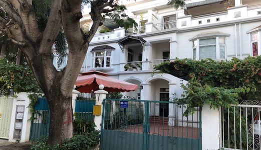 Cần Tiền Đầu Tư Bán Biệt Thự Khu Nam Thông- Phú Mỹ Hưng. 191M2, Shr, Nhà Đẹp, Hướng Đông Nam