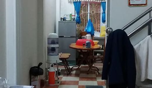 Bán Nhà Tôn Thất Tùng, Đống Đa, 42M2, 5 Tầng Chắc Chắn, 3 Tỷ, Rất Thiện Chí Bán