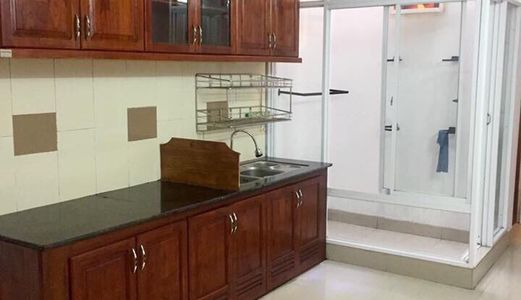 Cần Bán Nhà 2 Tầng Đẹp Trung Tâm . Đường Hoàng Diệu