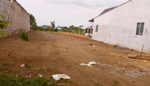 Cần Bán Gấp 220M2 (7 X 30M ) Đường Nguyễn Văn Thời , Bình Chánh, L/h: 0939.148.523